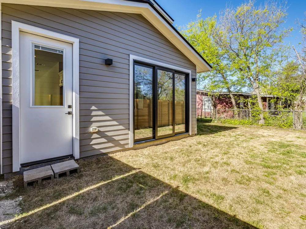 206 E Wonsley Drive #1 Austin, TX 78753