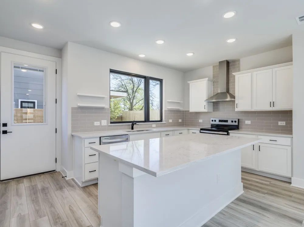 206 E Wonsley Drive #1 Austin, TX 78753