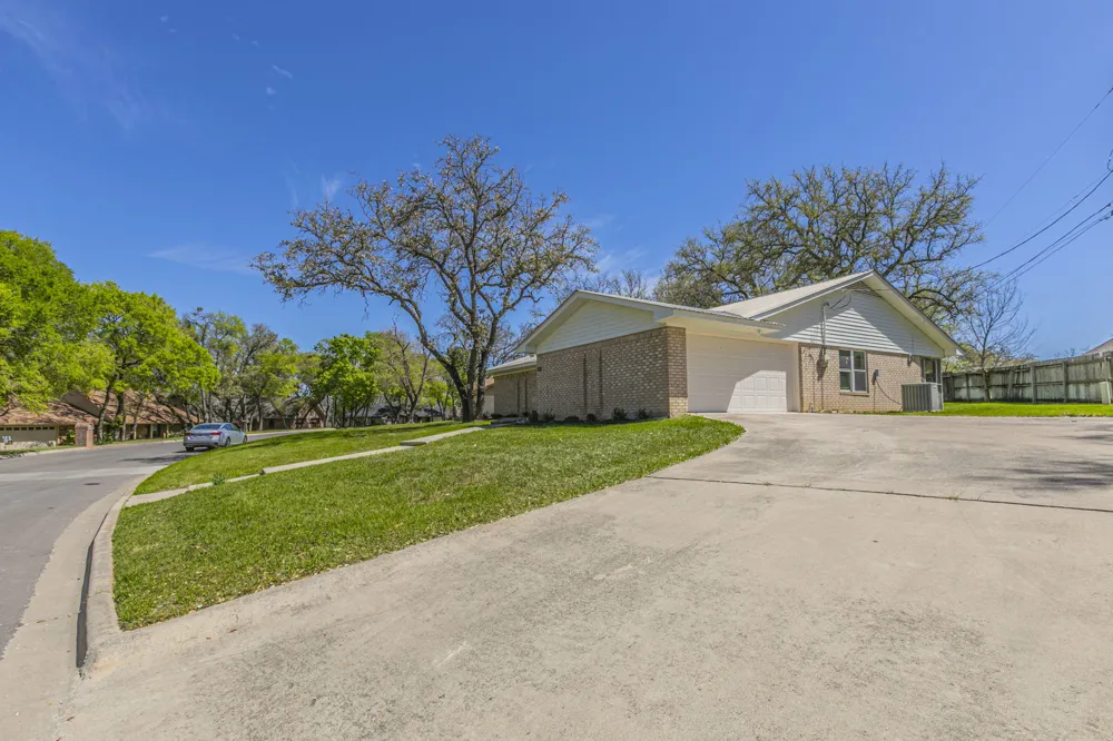 3019 Summit Drive Belton, TX 76513