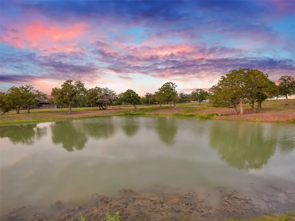 762 Karisch Road Giddings, TX 78942