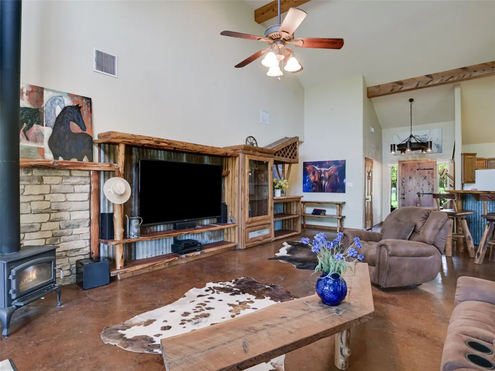 762 Karisch Road Giddings, TX 78942