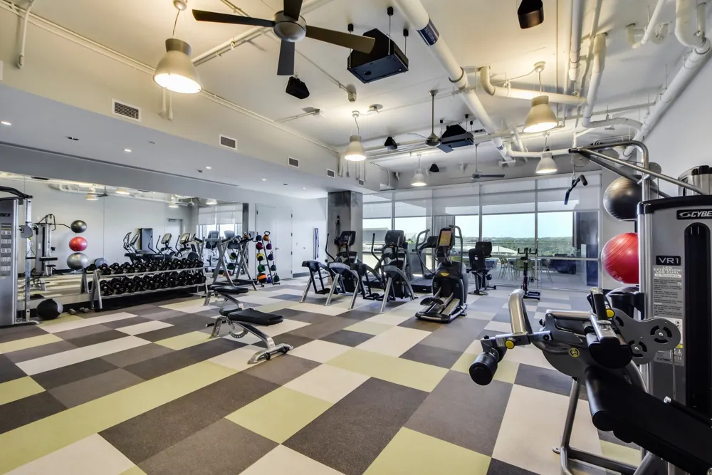 222 West Avenue #1901 Austin, TX 78701