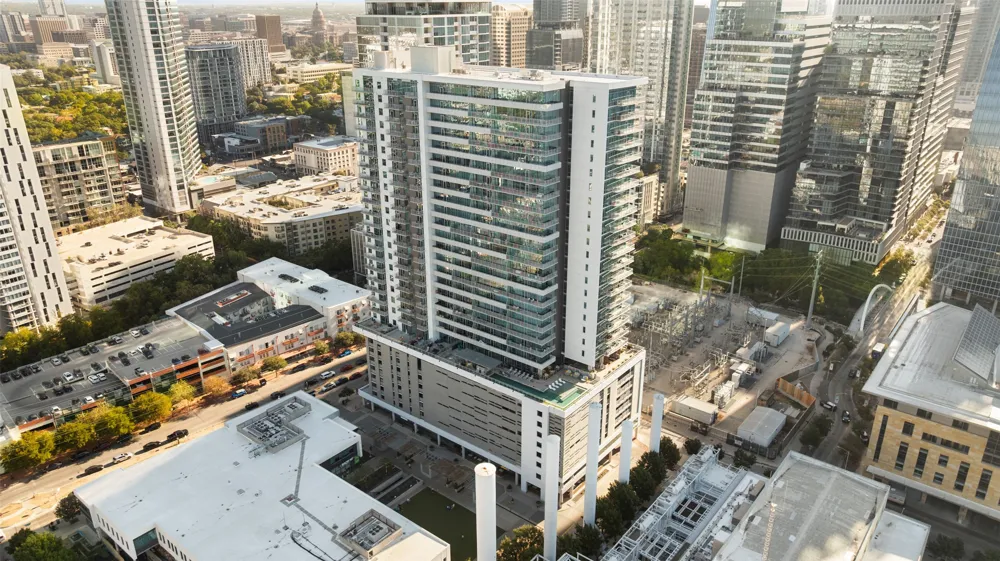 222 West Avenue #1901 Austin, TX 78701