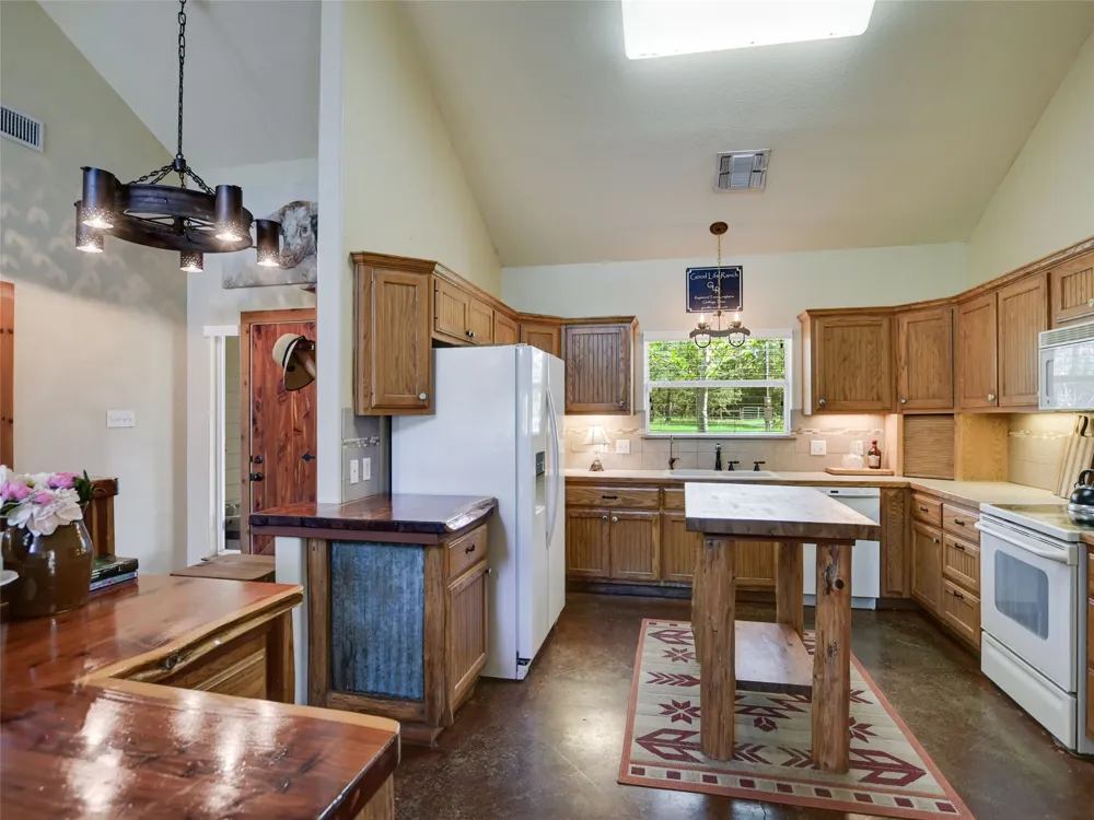 762 Karisch Road Giddings, TX 78942