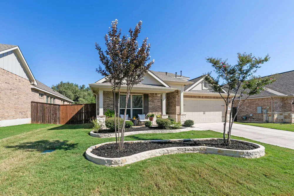 2233 Sauterne Drive Leander, TX 78641