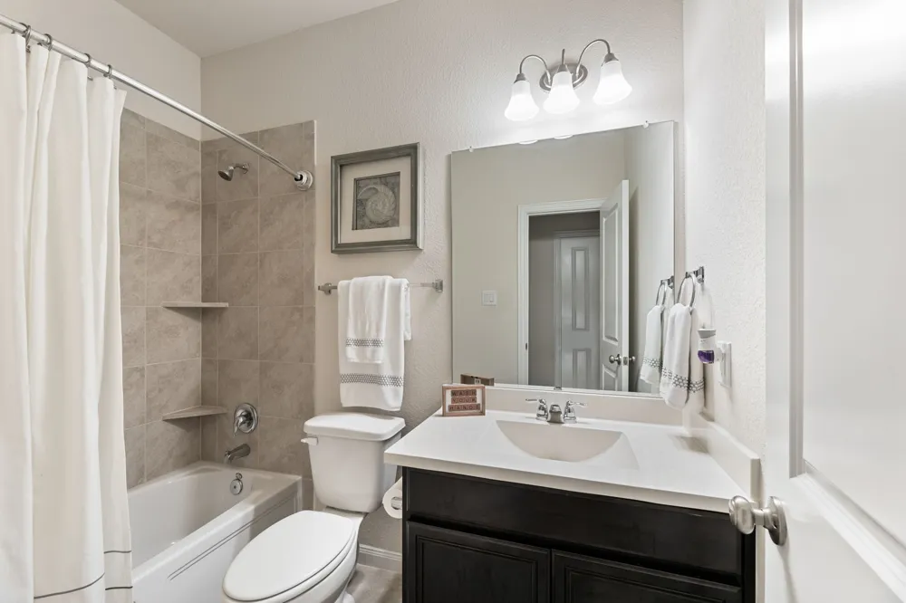 2233 Sauterne Drive Leander, TX 78641