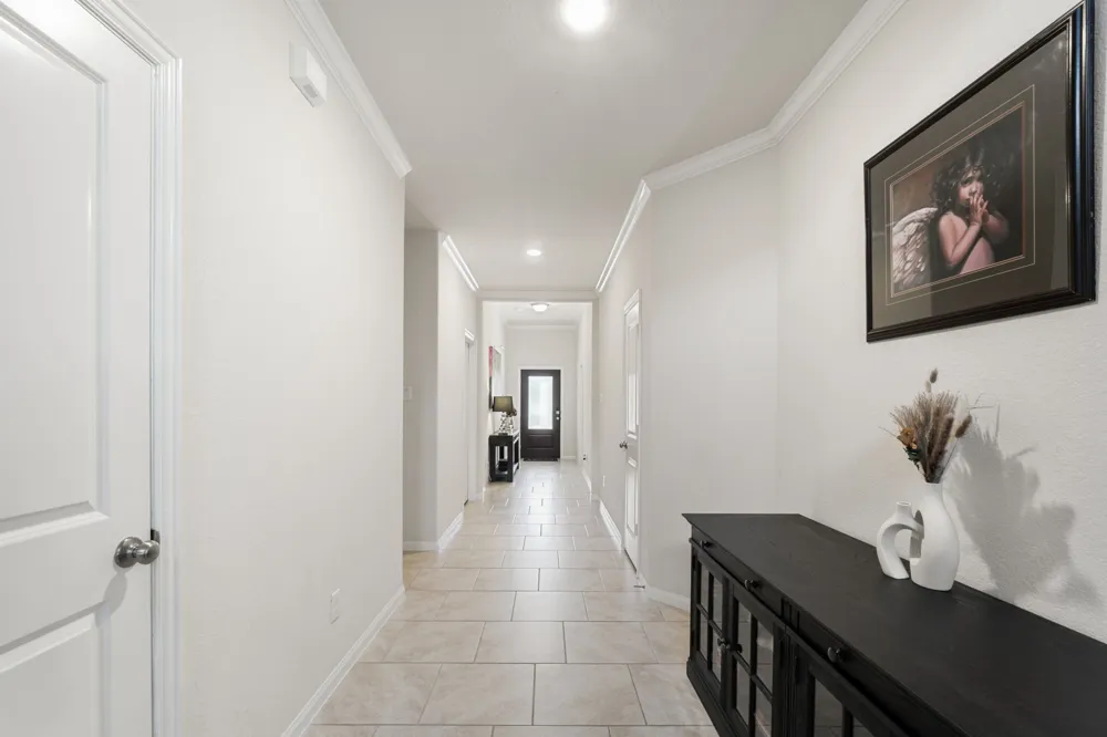 2233 Sauterne Drive Leander, TX 78641