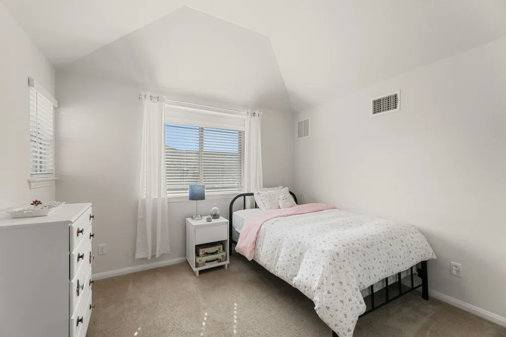 2233 Sauterne Drive Leander, TX 78641