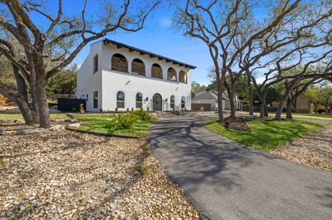 18702 Lakeland Drive