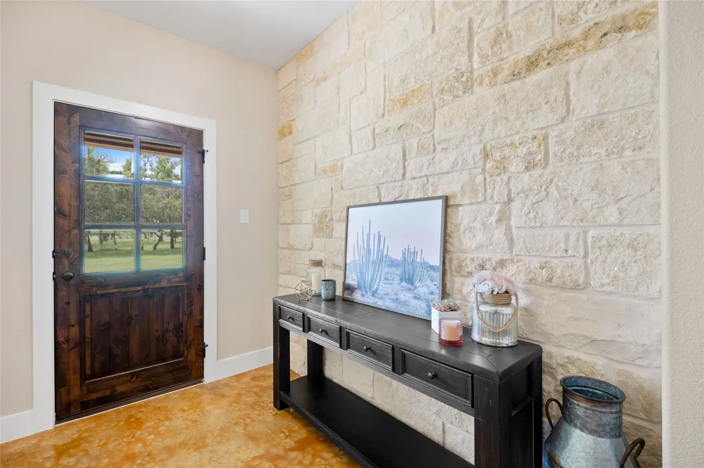 6200 Solana Ranch Road Salado, TX 76571