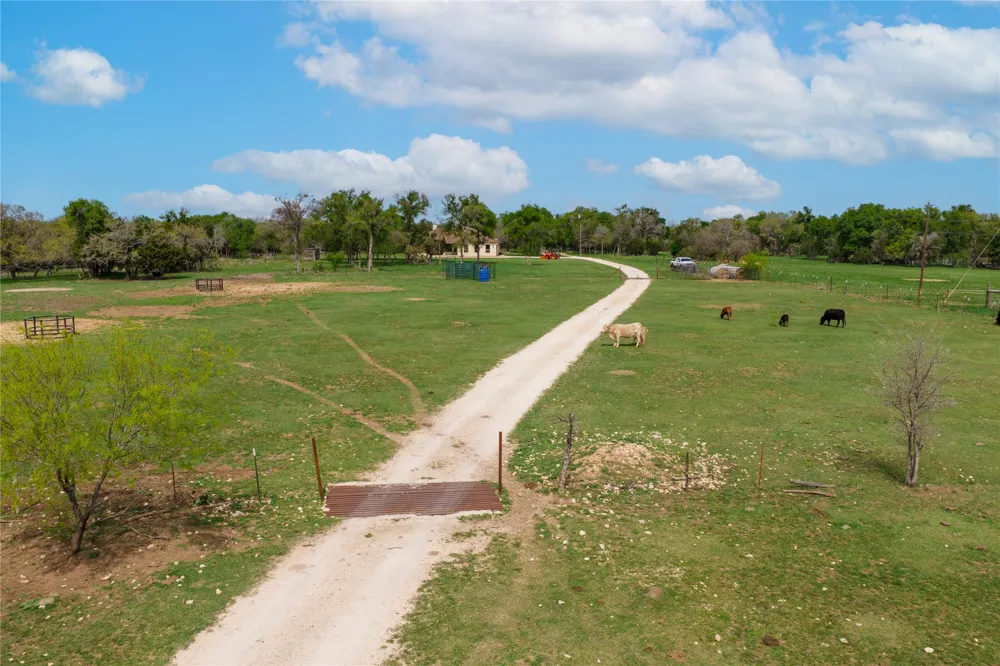6200 Solana Ranch Road Salado, TX 76571