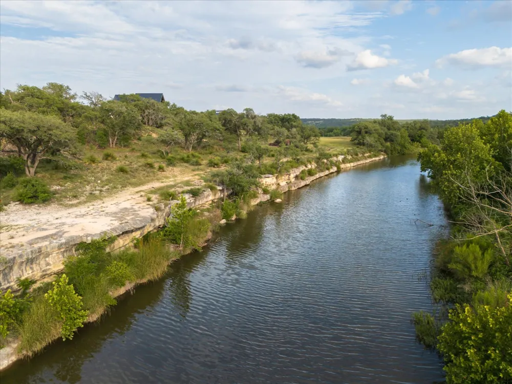 7 BYRD RANCH ROAD Johnson City, TX 78636