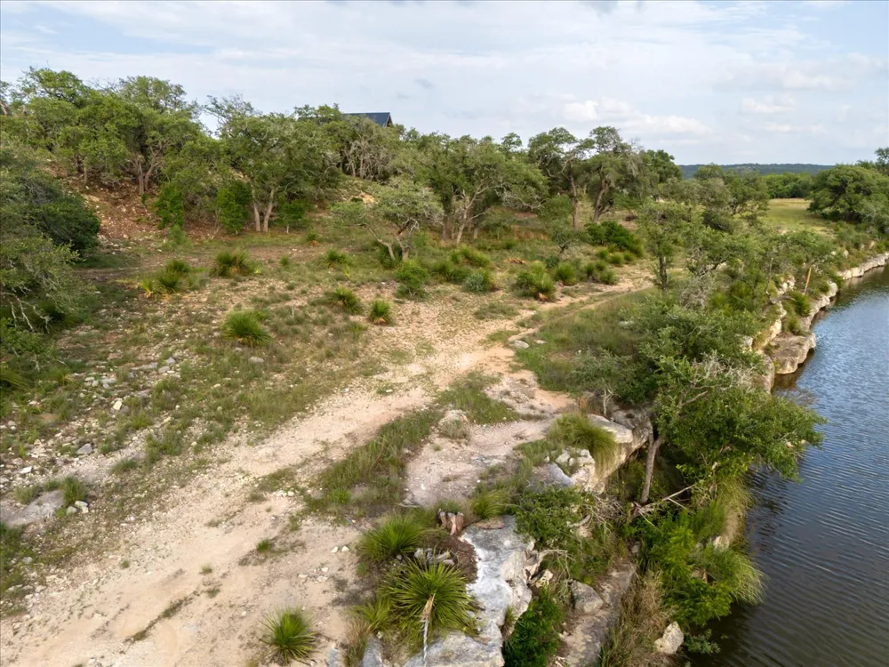 7 BYRD RANCH ROAD Johnson City, TX 78636