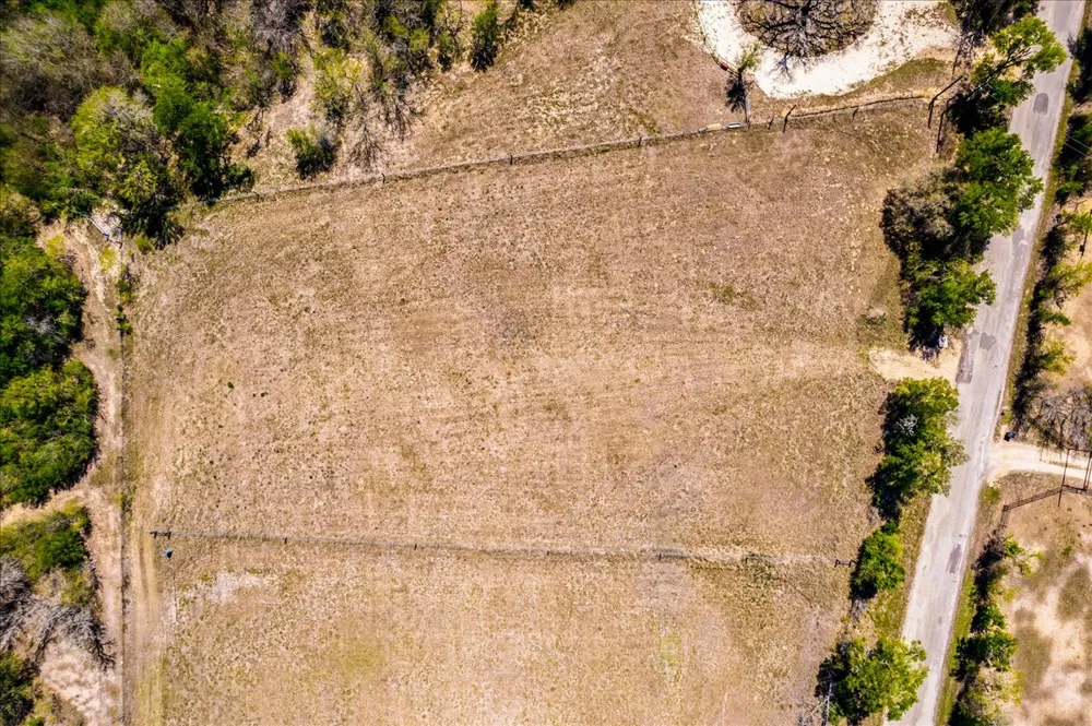 169 Sand Hill Road Dale, TX 78616