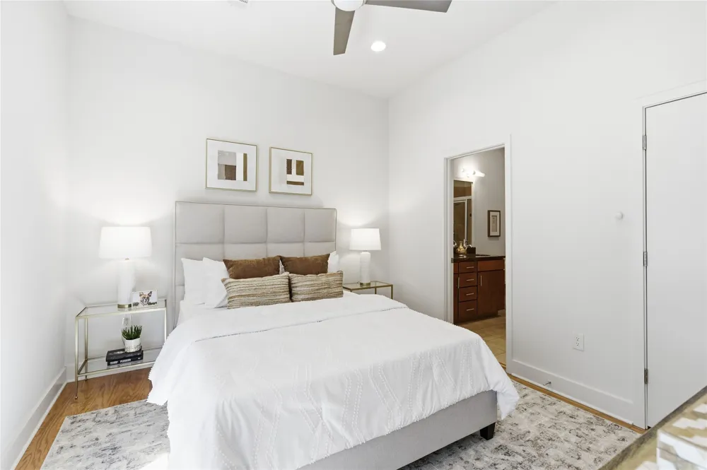 1702 S Lamar Boulevard #12 Austin, TX 78704