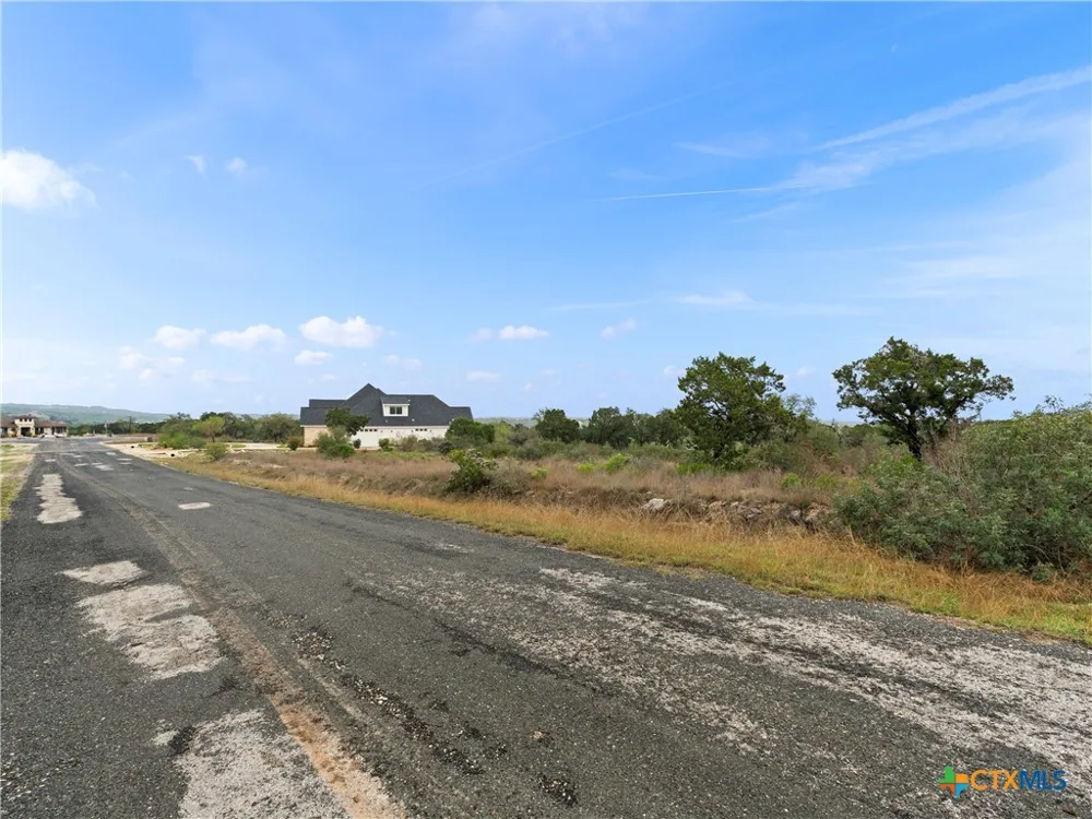 14 Private Road 2777 Mico, TX 78056