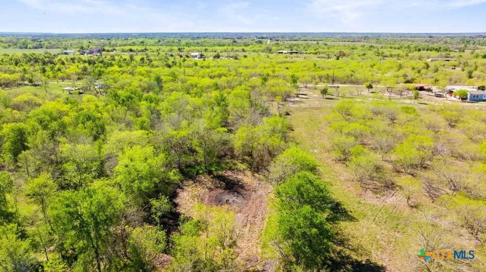 8530 FM-153 La Grange, TX 78945
