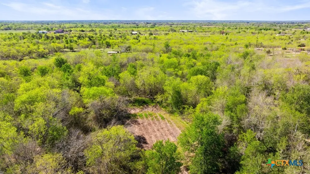 8530 Fm-153 La Grange, TX 78945