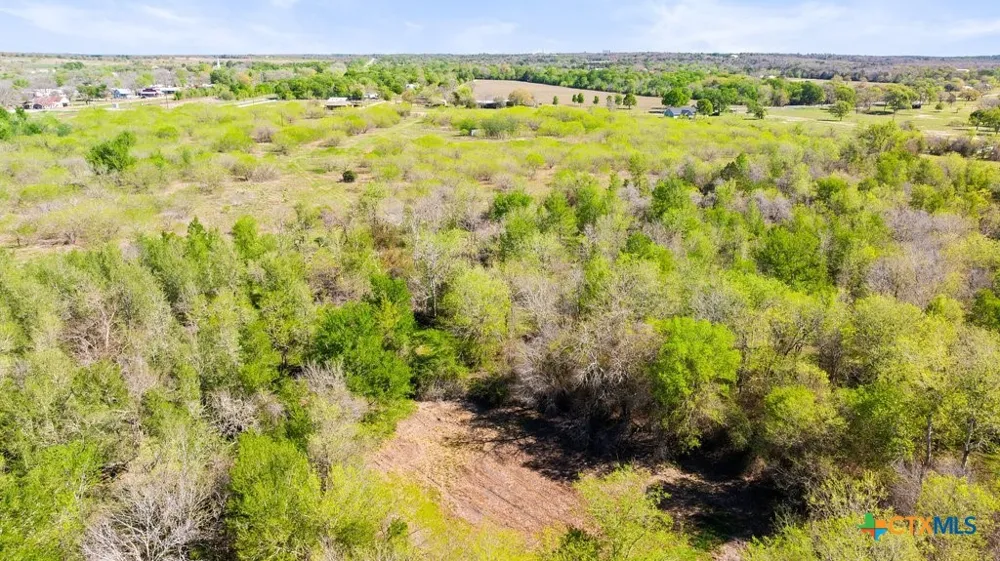 8530 Fm-153 La Grange, TX 78945