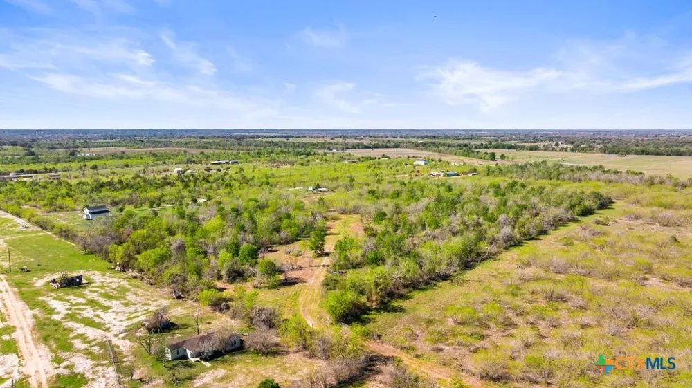 8530 Fm-153 La Grange, TX 78945