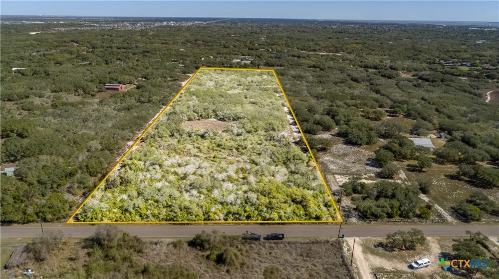 13 Rhodes Avenue Aransas Pass, TX 78336