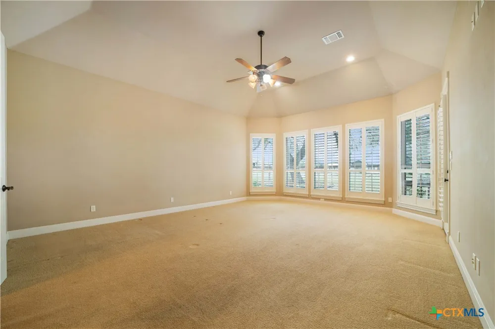 1174 Sapling Spring New Braunfels, TX 78132