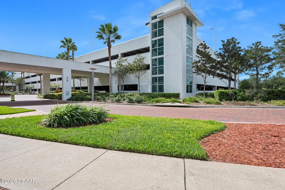 231 Riverside Drive #604 Holly Hill, FL 32117