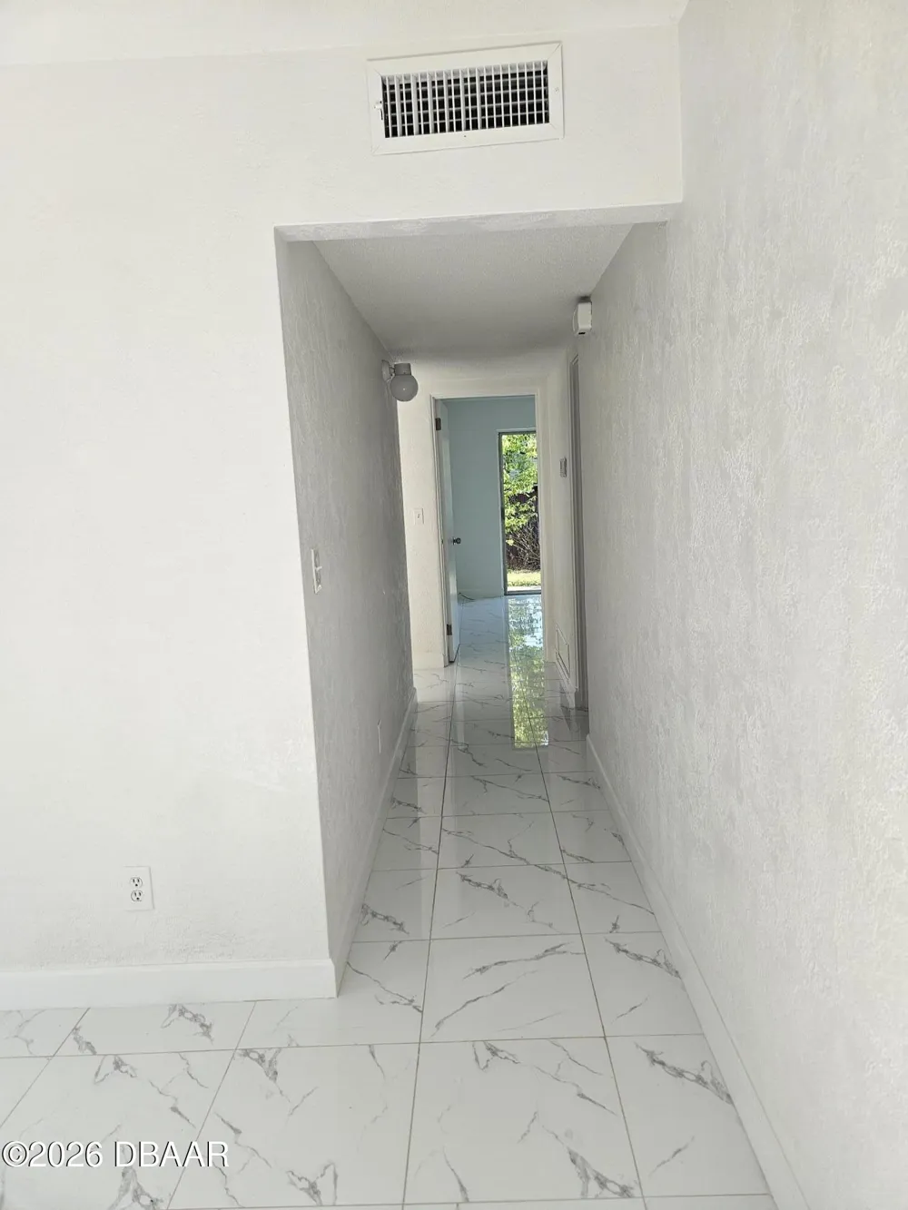 608 Doris Place South Daytona, FL 32119