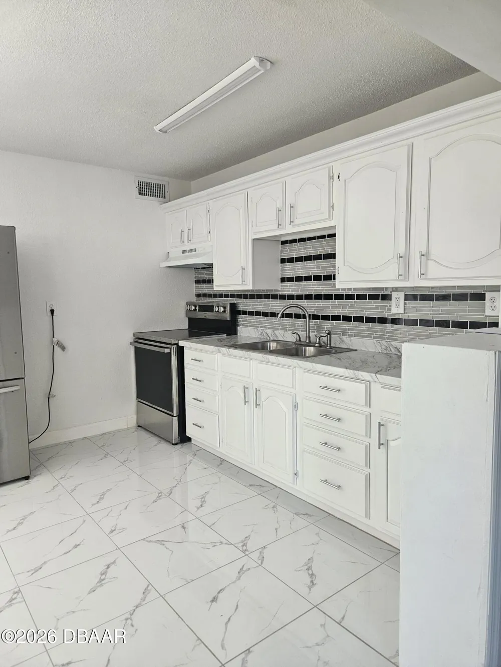 608 Doris Place South Daytona, FL 32119