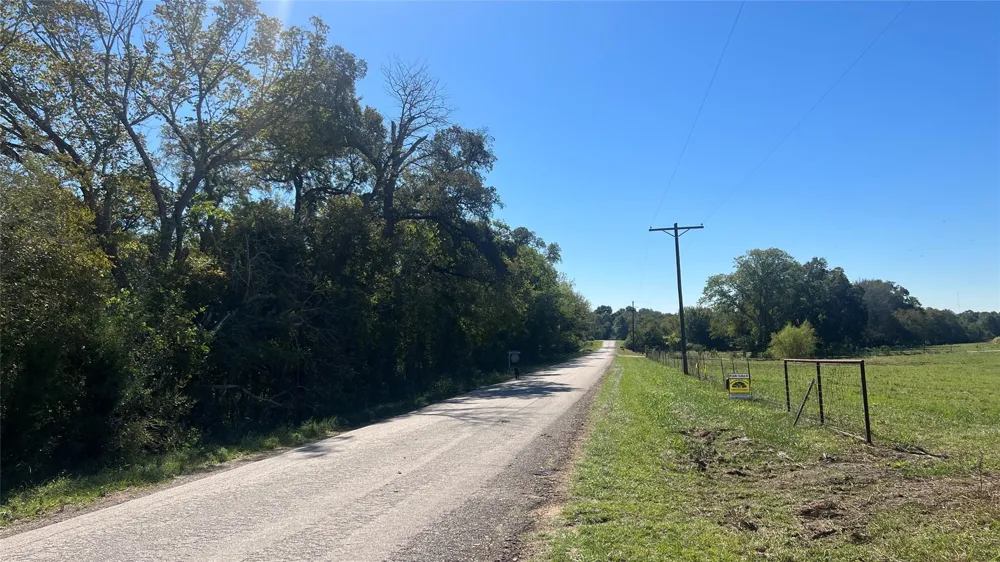 4 Cr 319 Navasota, TX 77868