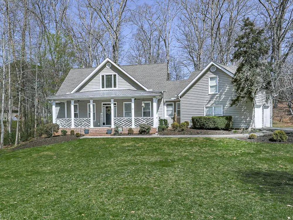 1206 Garden Row NE Dalton, GA 30721