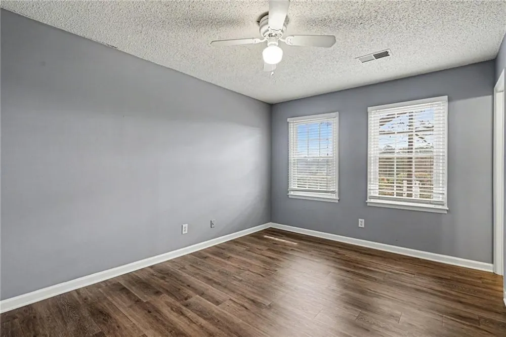 1016 Old Holcomb Bridge Road Roswell, GA 30076
