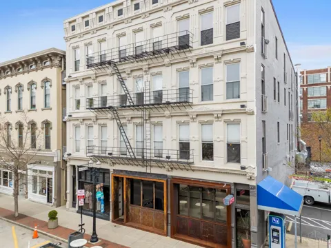 1214 Vine Street #3