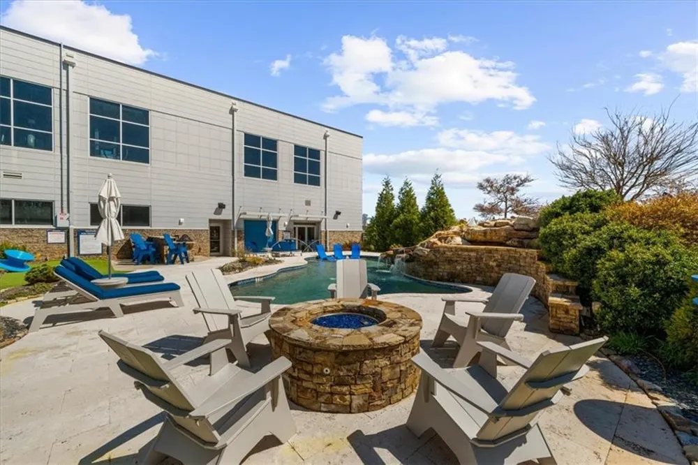 702 Joe Lane Cox Road #101 & 201 Dawsonville, GA 30534