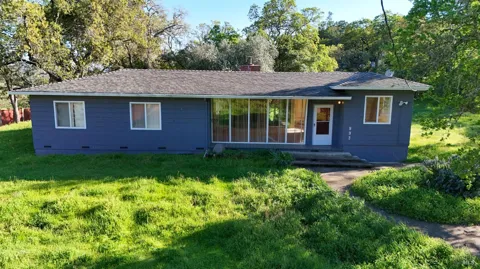 993 Champion Lane