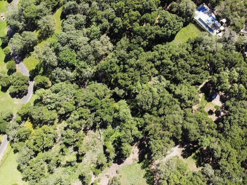 3779 Nielsen Road Santa Rosa, CA 95404
