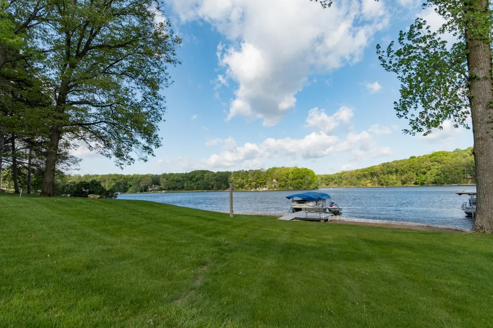 7342 Bentwood Trail Kalamazoo, MI 49009