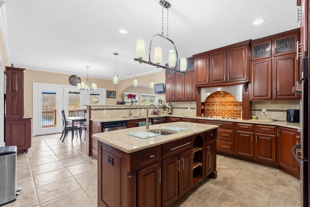 7342 Bentwood Trail Kalamazoo, MI 49009