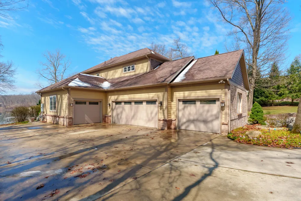 7342 Bentwood Trail Kalamazoo, MI 49009