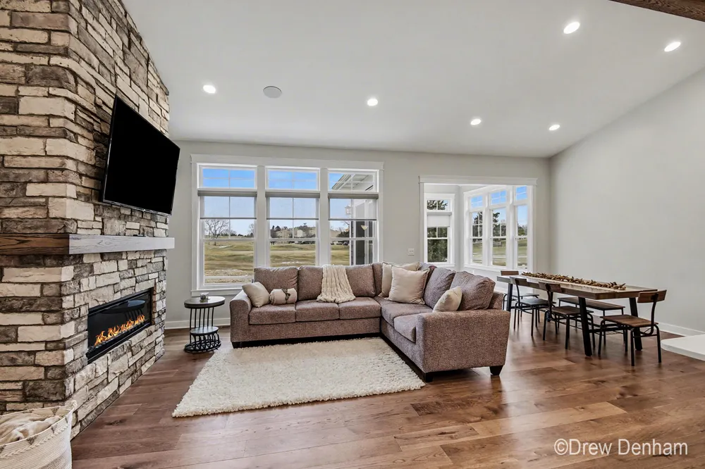 4219 Village Green Drive Thomas Township, MI 48623