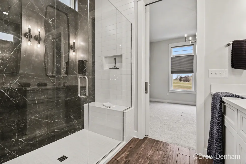 4219 Village Green Drive Thomas Township, MI 48623