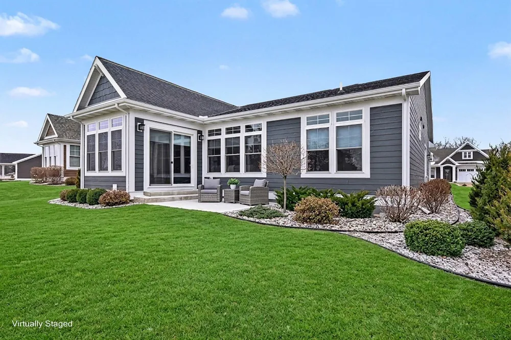 4219 Village Green Drive Thomas Township, MI 48623