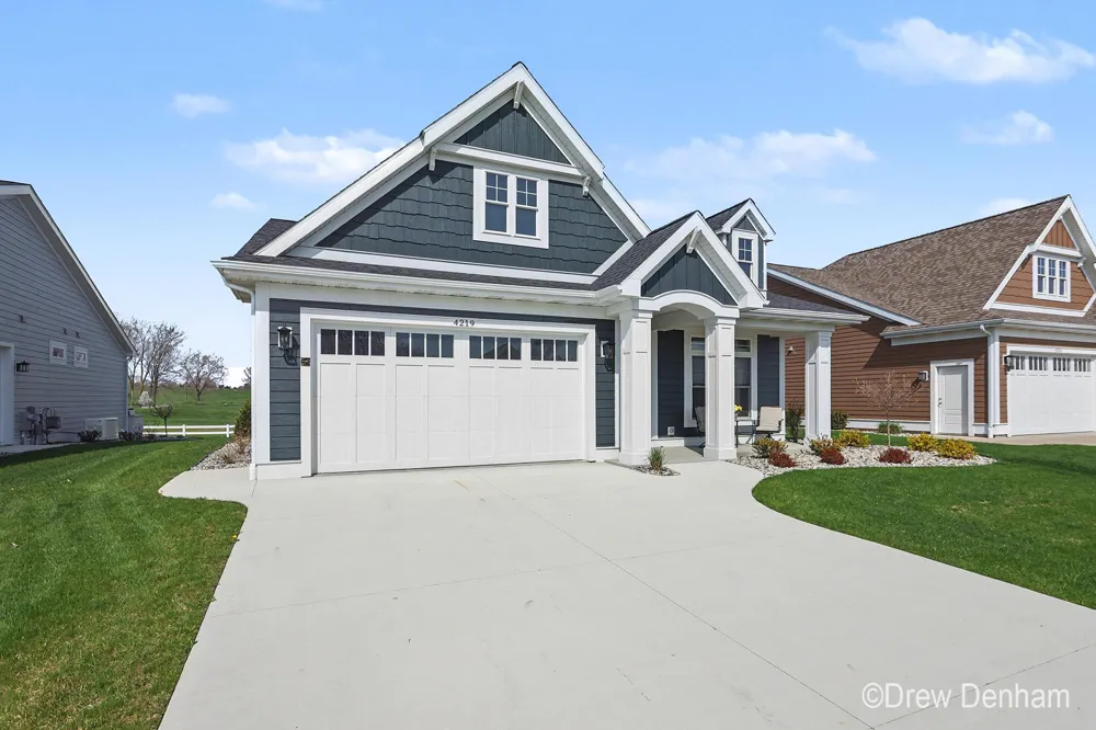 4219 Village Green Drive Thomas Township, MI 48623