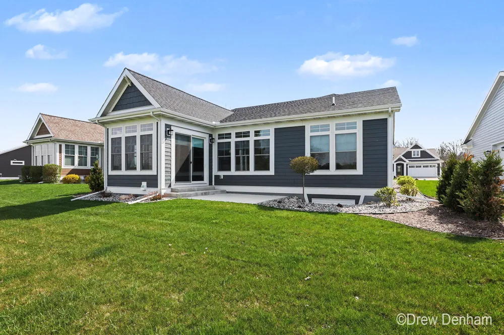 4219 Village Green Drive Thomas Township, MI 48623