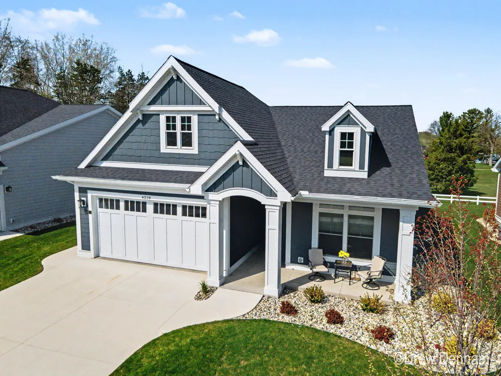 4219 Village Green Drive Thomas Township, MI 48623