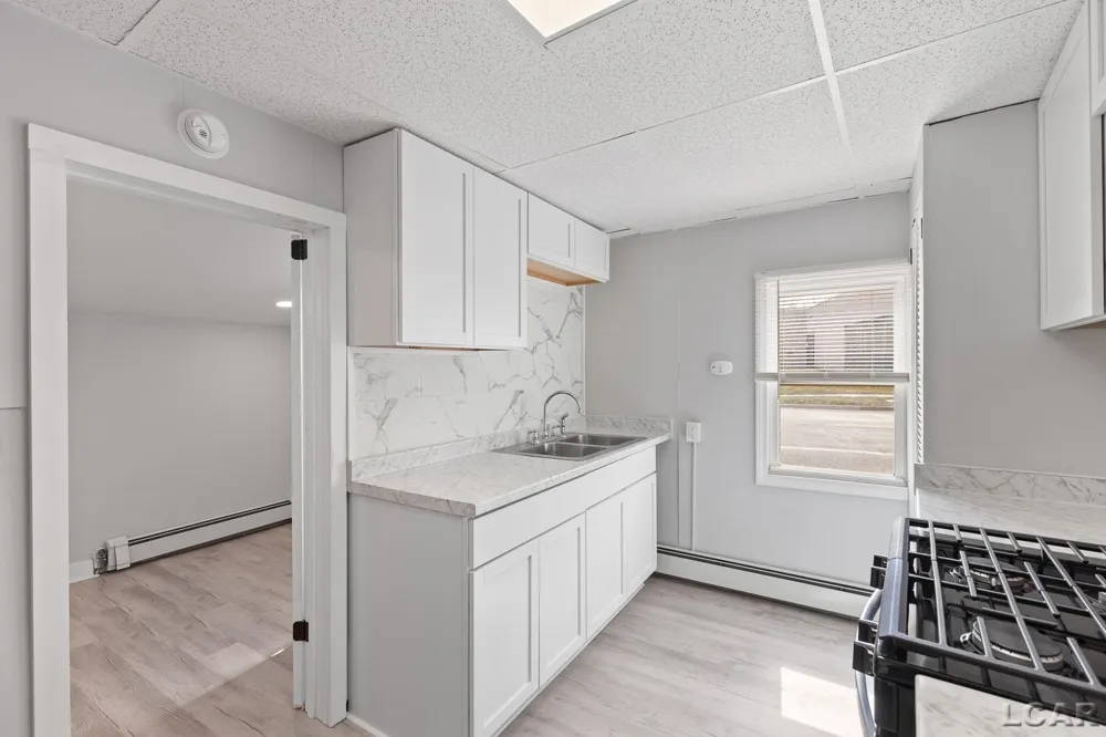 206 Ormsby Street Adrian City, MI 49221