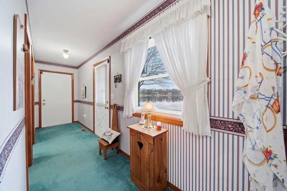 228 Oak Grove Drive Cambridge Township, MI 49230