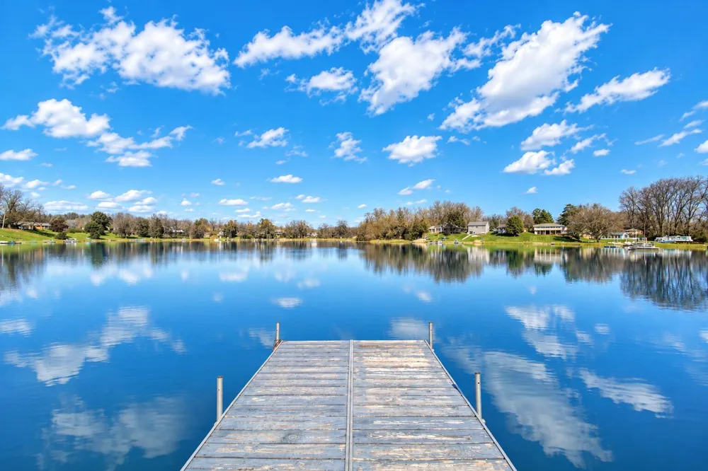228 Oak Grove Drive Cambridge Township, MI 49230