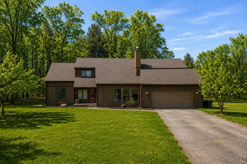 903 Cram Lane Albion City, MI 49224
