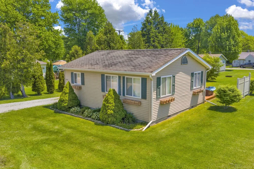 7296 Cedar Road Worth Township, MI 48450